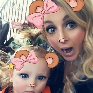 Meet your Posher, Nicole